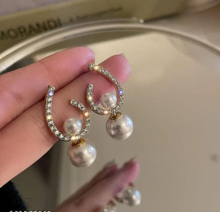 Stylish Clavicle Pendent for Girls