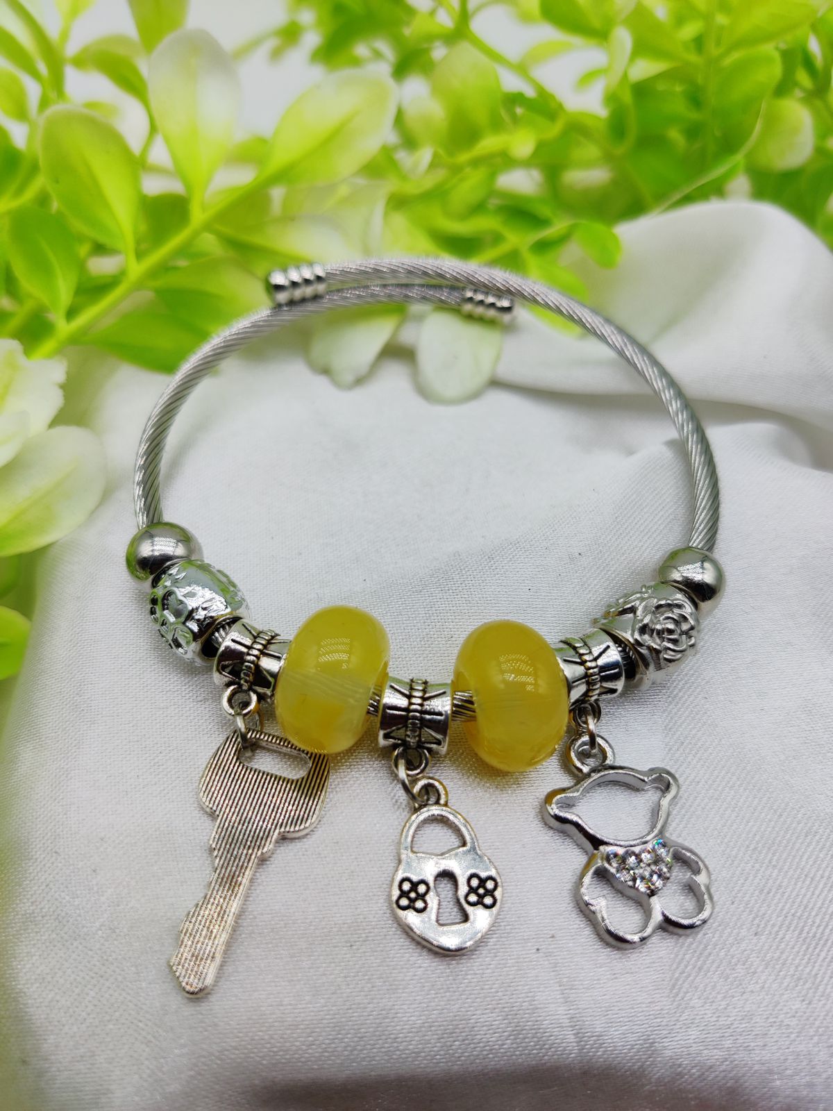 1 Piece Intelligent Elegant Pandora Charm Bracelet with Yellow Beads